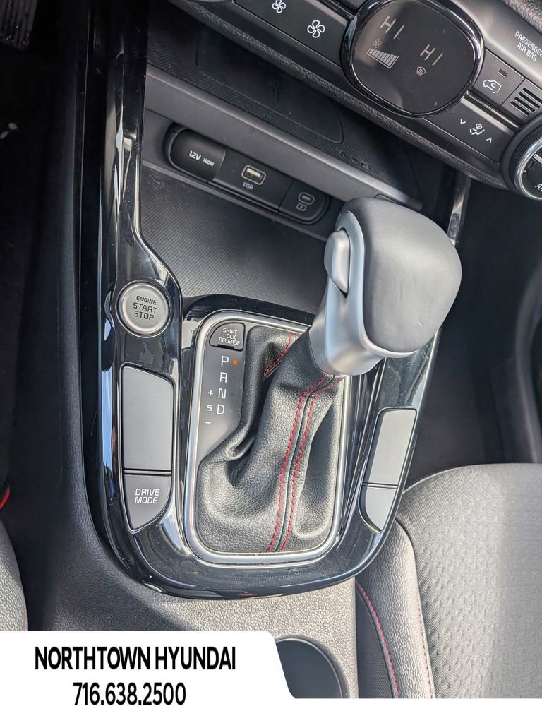 Used 2023 Kia Soul GT-Line image 17