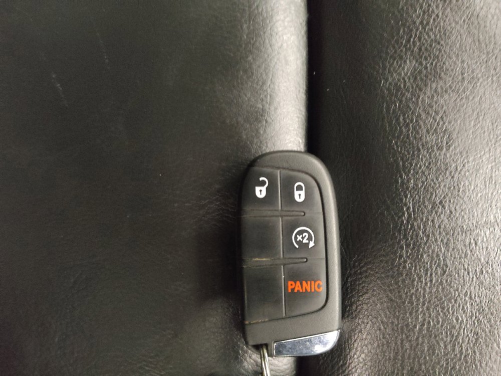 Used 2021 Jeep Renegade Limited AWD/4WD image 32