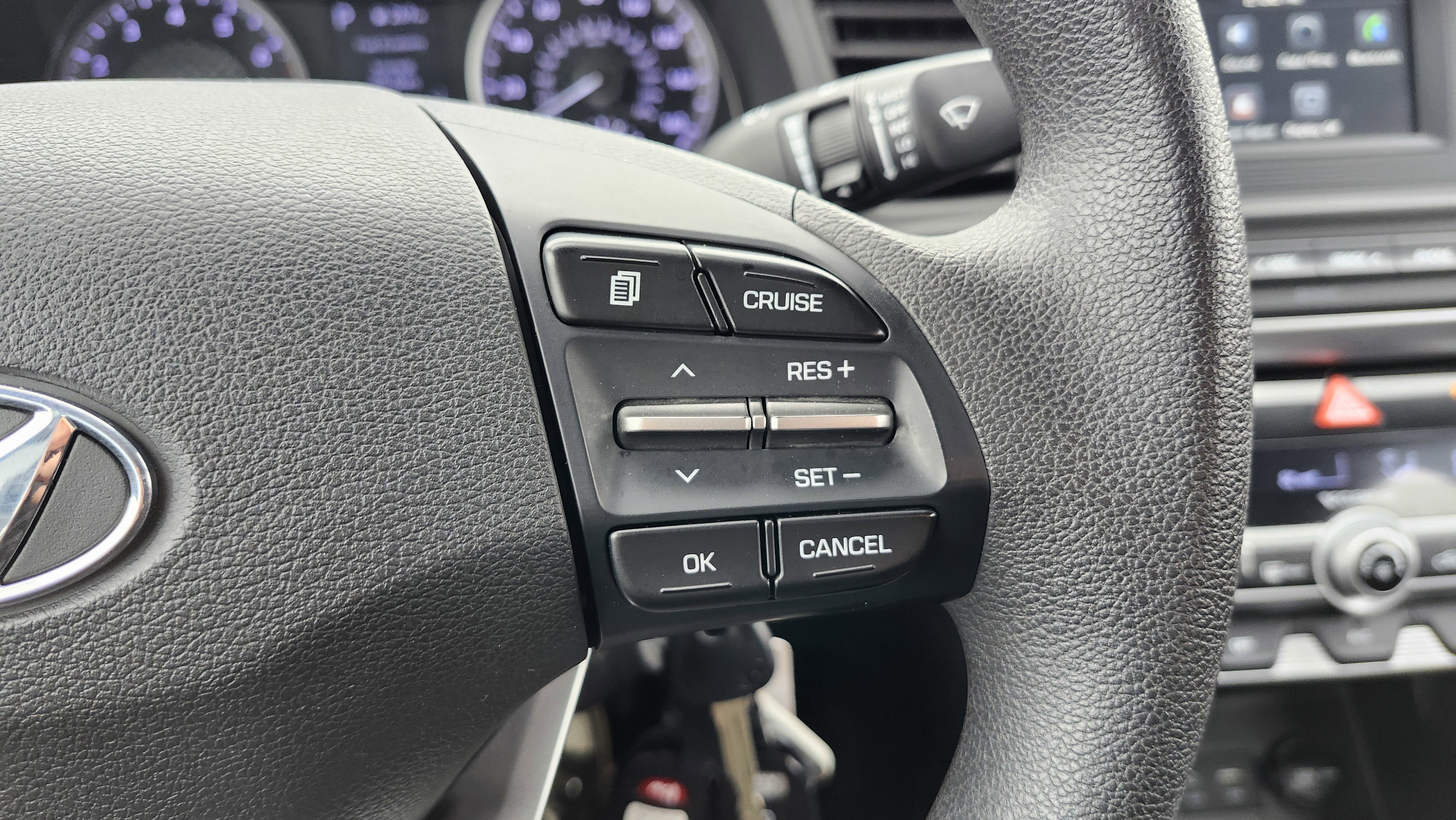 Used 2020 Hyundai Elantra SE w/ Cargo Package (C1) image 30