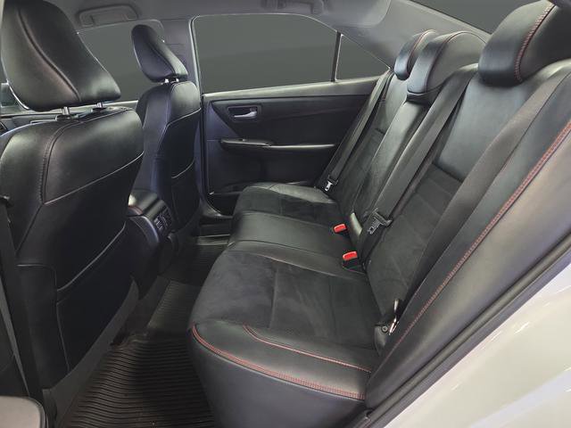 Used 2017 Toyota Camry XSE image 28