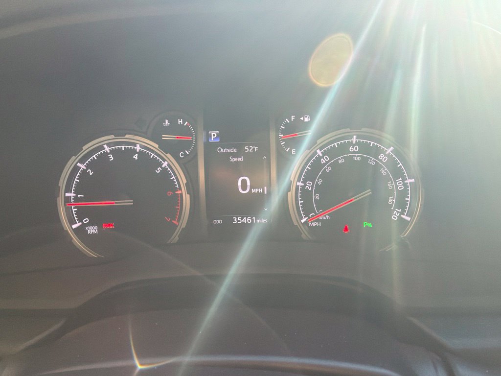 Used 2022 Toyota 4Runner Limited AWD/4WD image 18