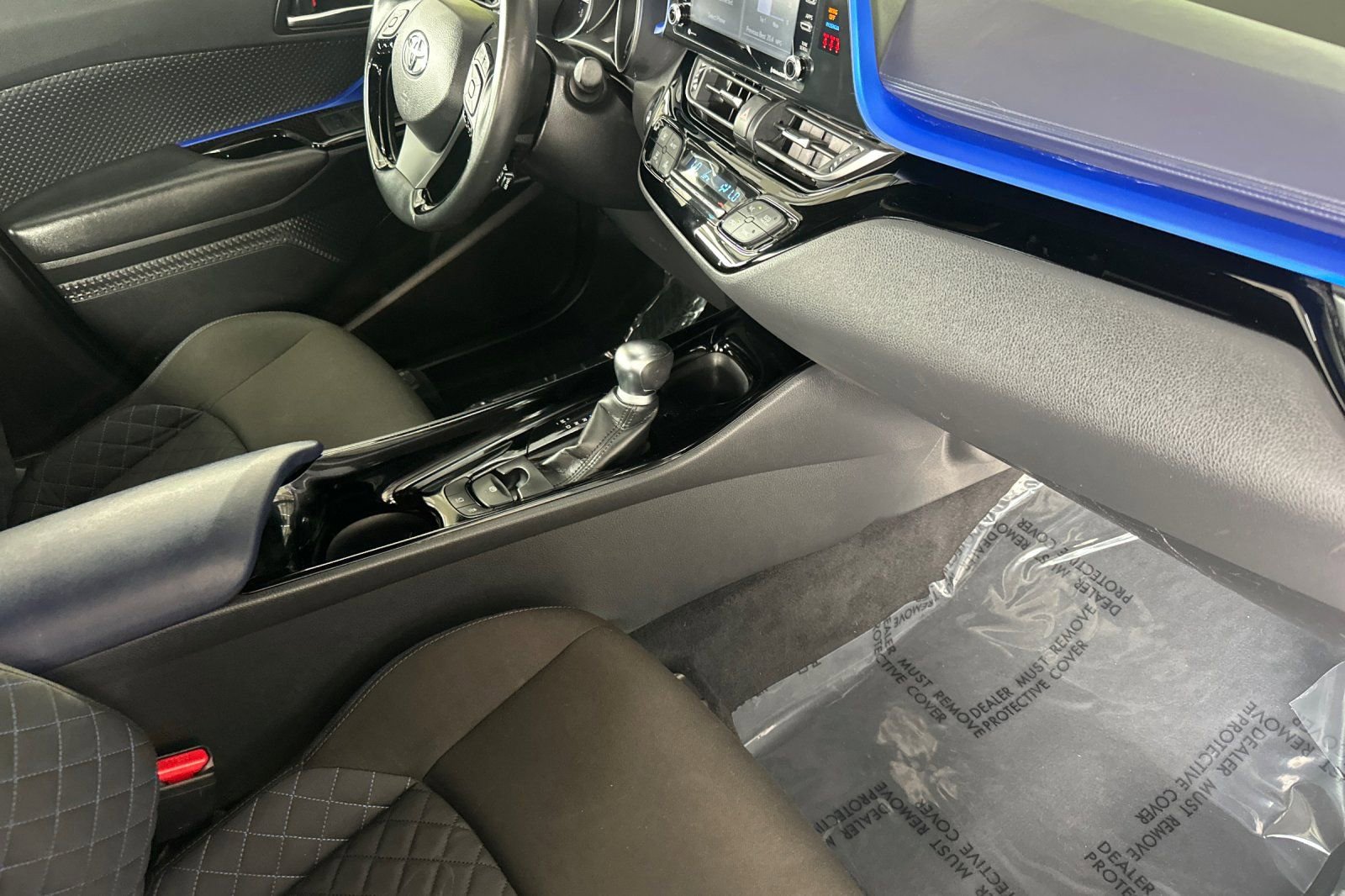 Certified 2020 Toyota C-HR XLE image 19