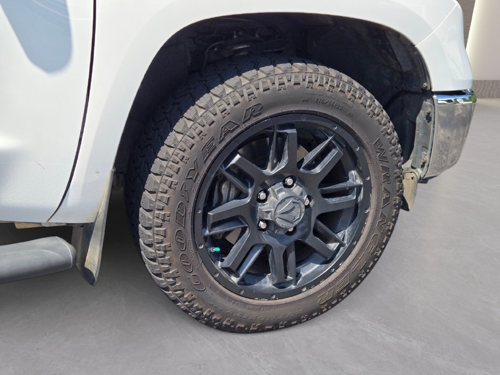 Used 2021 Toyota Tundra SR5 w/ SR5 Upgrade Package RWD image 5