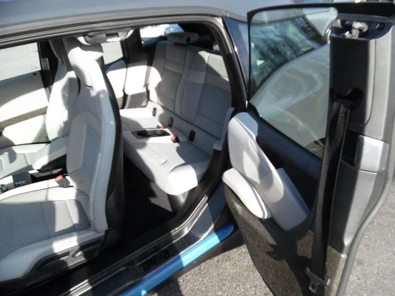Used 2015 BMW i3 RWD image 17