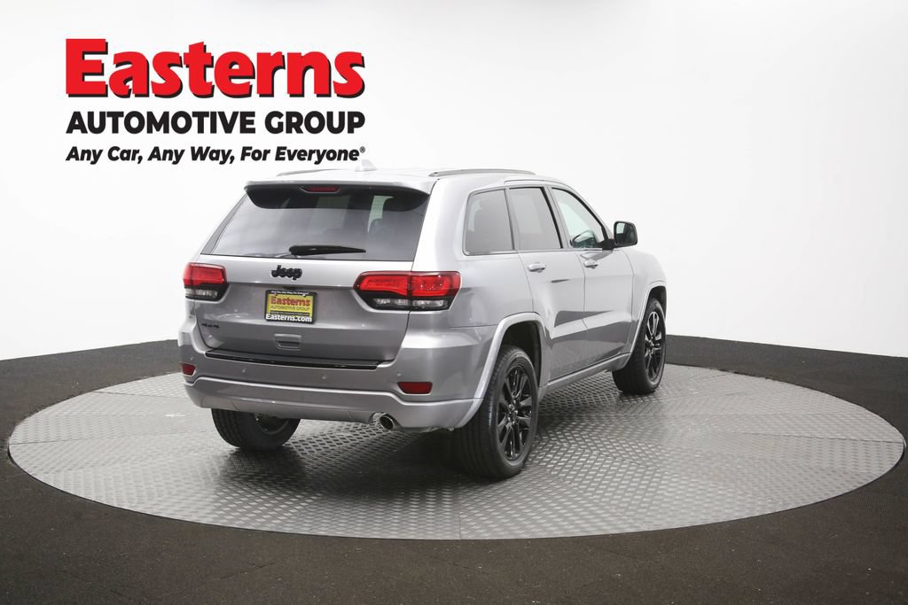 Used 2017 Jeep Grand Cherokee Altitude AWD/4WD image 39
