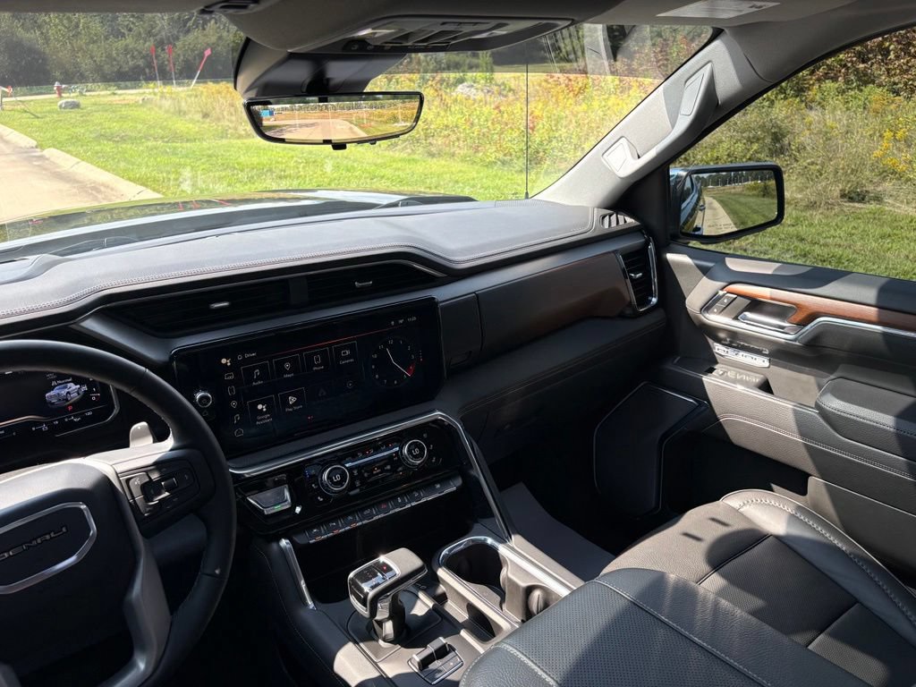 Used 2023 GMC Sierra 1500 Denali w/ Denali Reserve Package AWD/4WD image 64