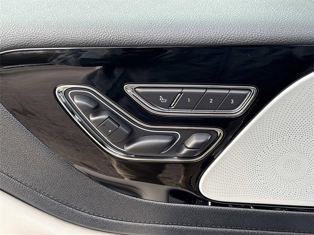 New 2026 Lincoln Aviator Reserve image 21