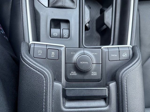 Used 2024 Toyota Grand Highlander Limited image 27