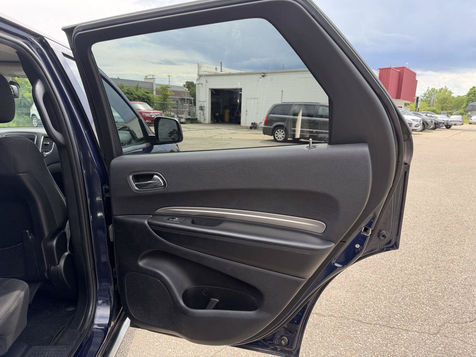 Used 2015 Dodge Durango SXT w/ Popular Equipment Group AWD/4WD image 22