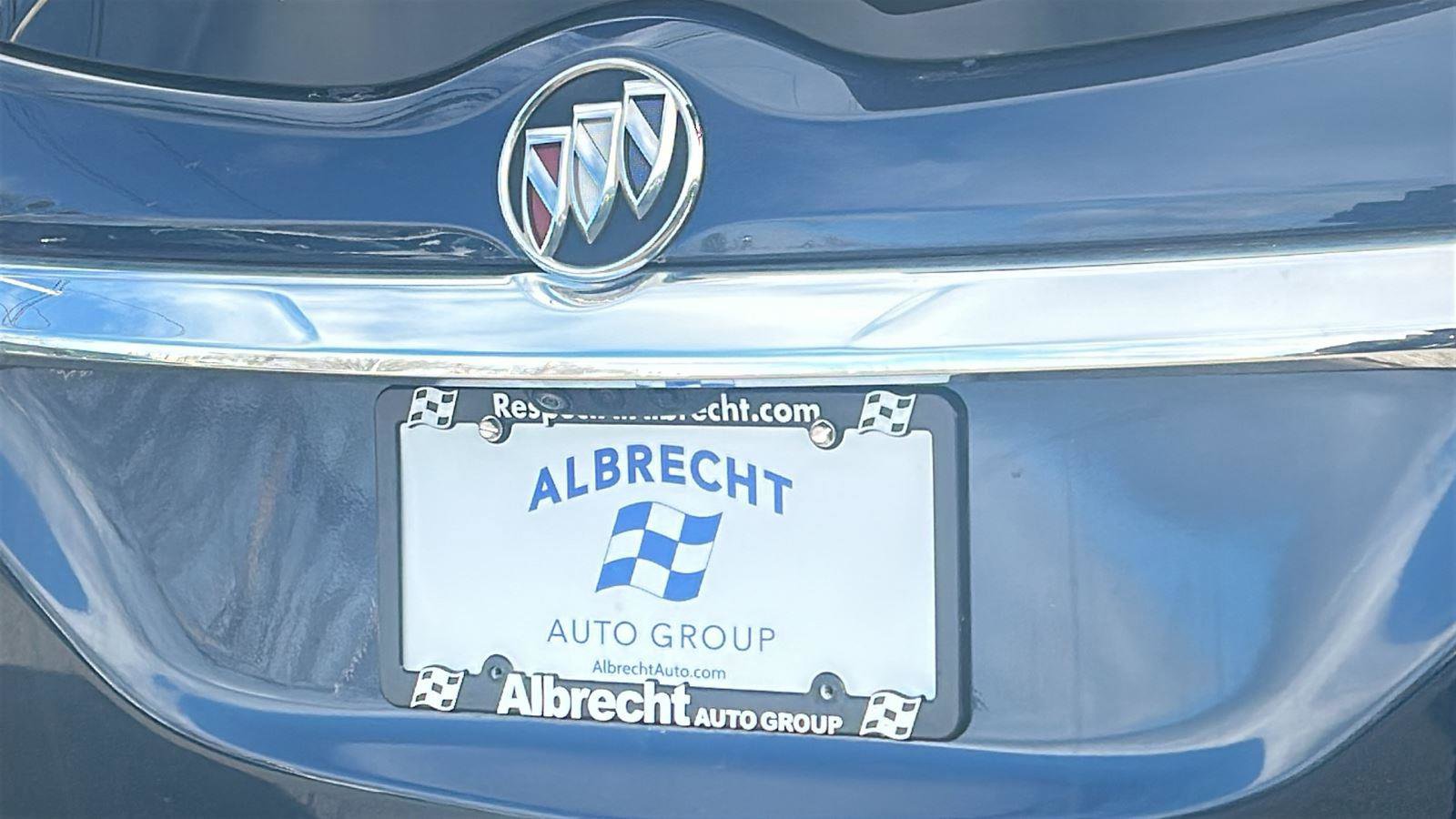 Certified 2023 Buick Enclave Avenir w/ Avenir Technology Package image 9