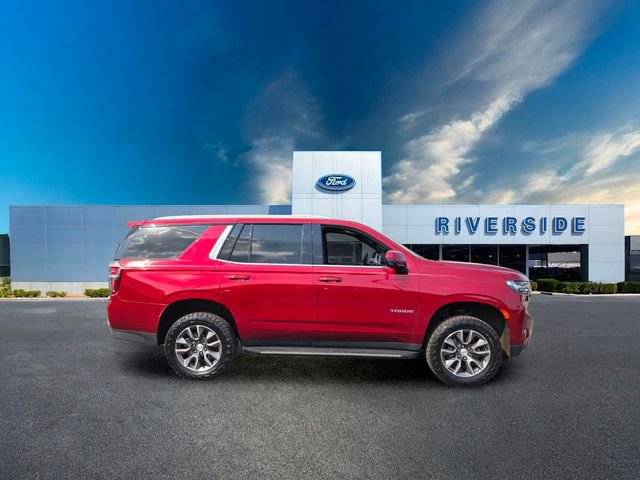 Used 2023 Chevrolet Tahoe LT w/ Luxury Package AWD/4WD image 8