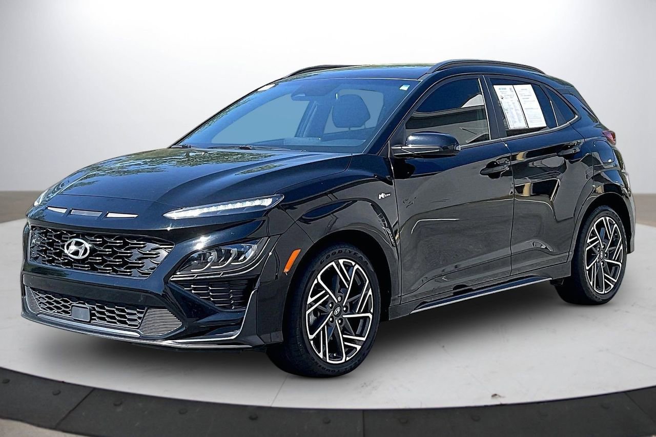 Used 2022 Hyundai Kona N Line w/ Tech Package FWD image 4