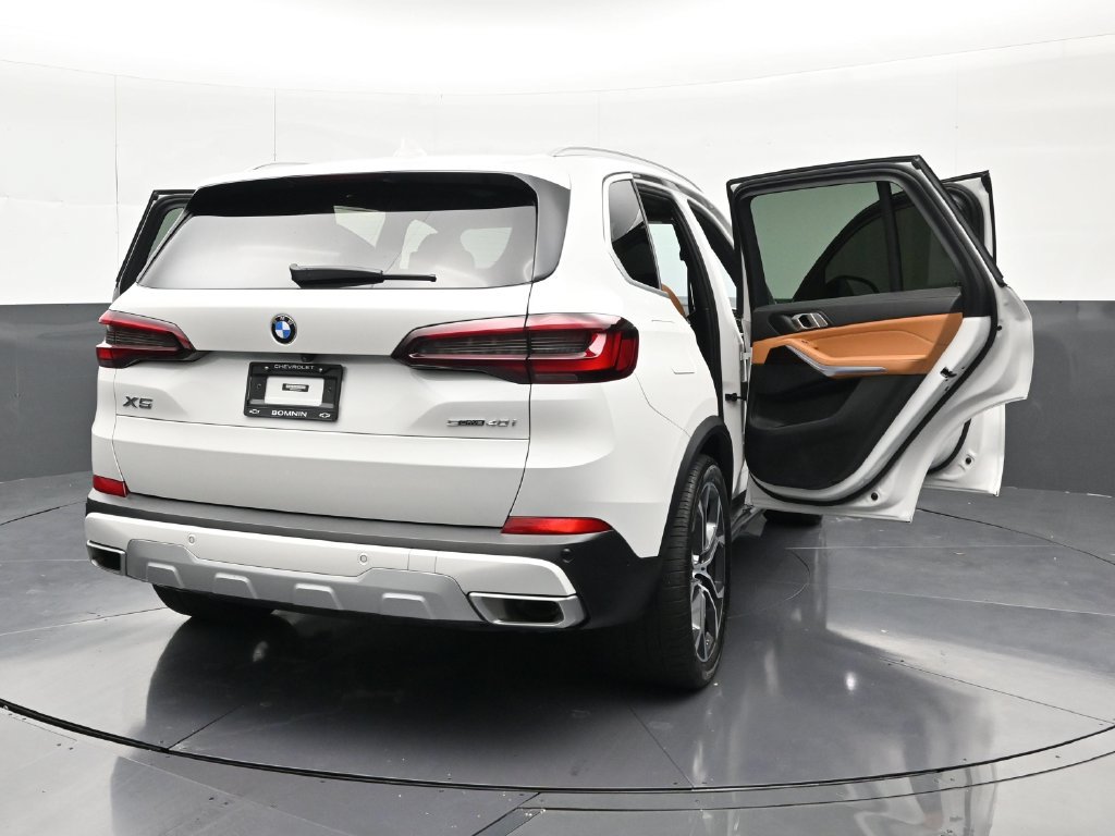 Used 2023 BMW X5 sDrive40i w/ Parking Assistance Package RWD image 35