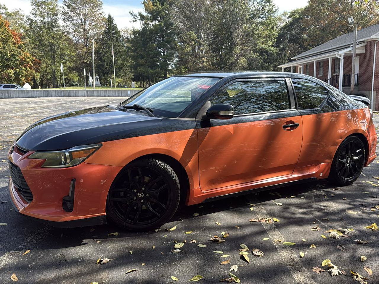 Used 2015 Scion tC FWD image 6