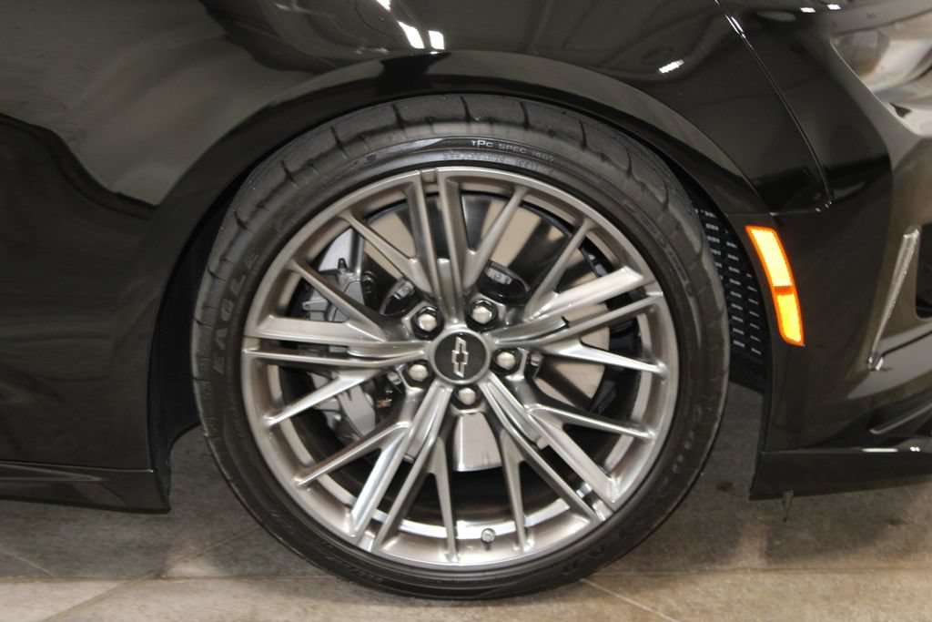 Used 2023 Chevrolet Camaro ZL1 RWD image 55
