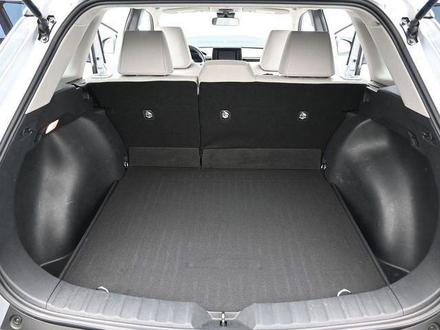 Certified 2022 Toyota Corolla Cross L image 31