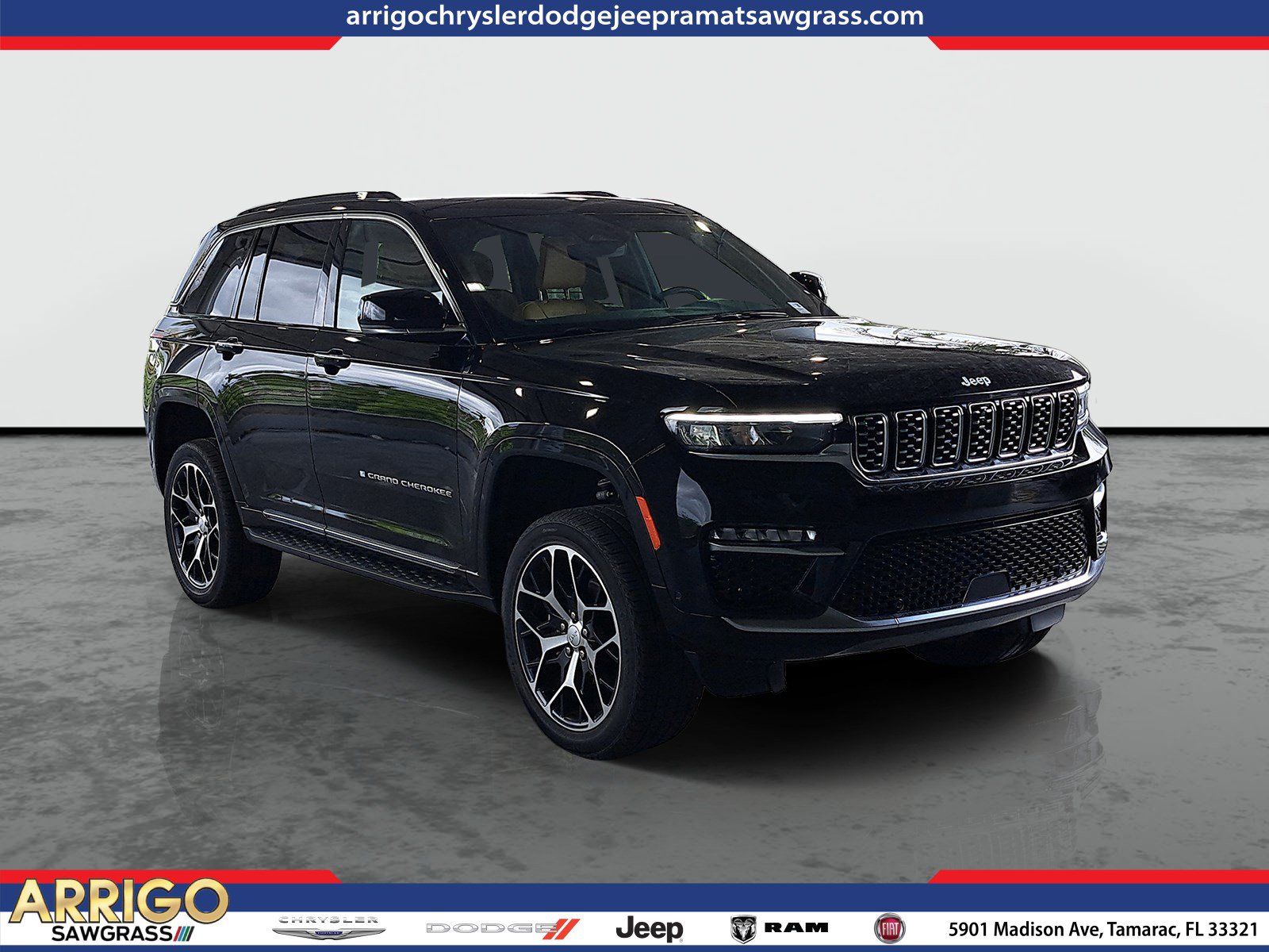 Certified 2024 Jeep Grand Cherokee Summit AWD/4WD image 1