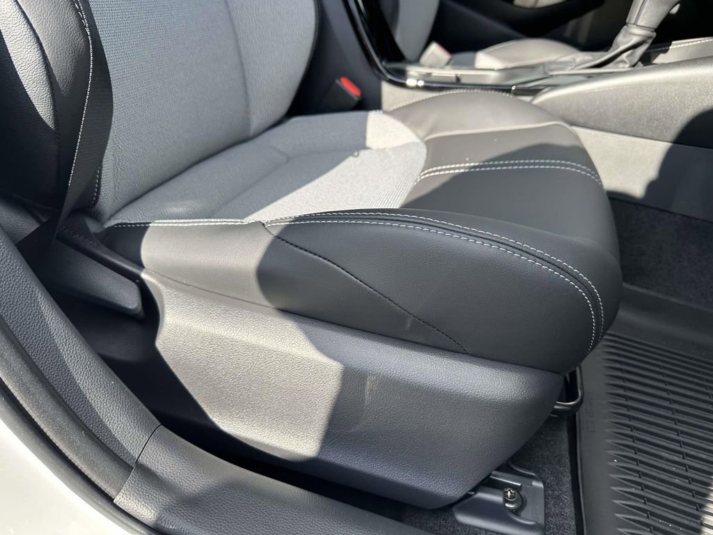 Used 2026 Toyota Corolla XSE image 12