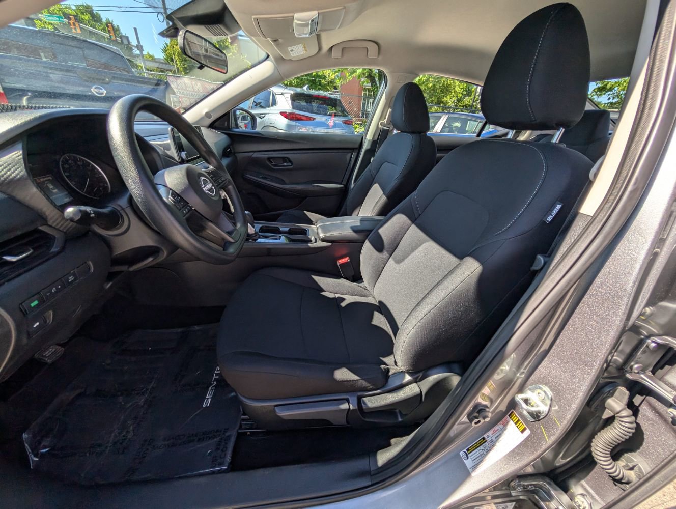 Used 2024 Nissan Sentra S FWD image 15