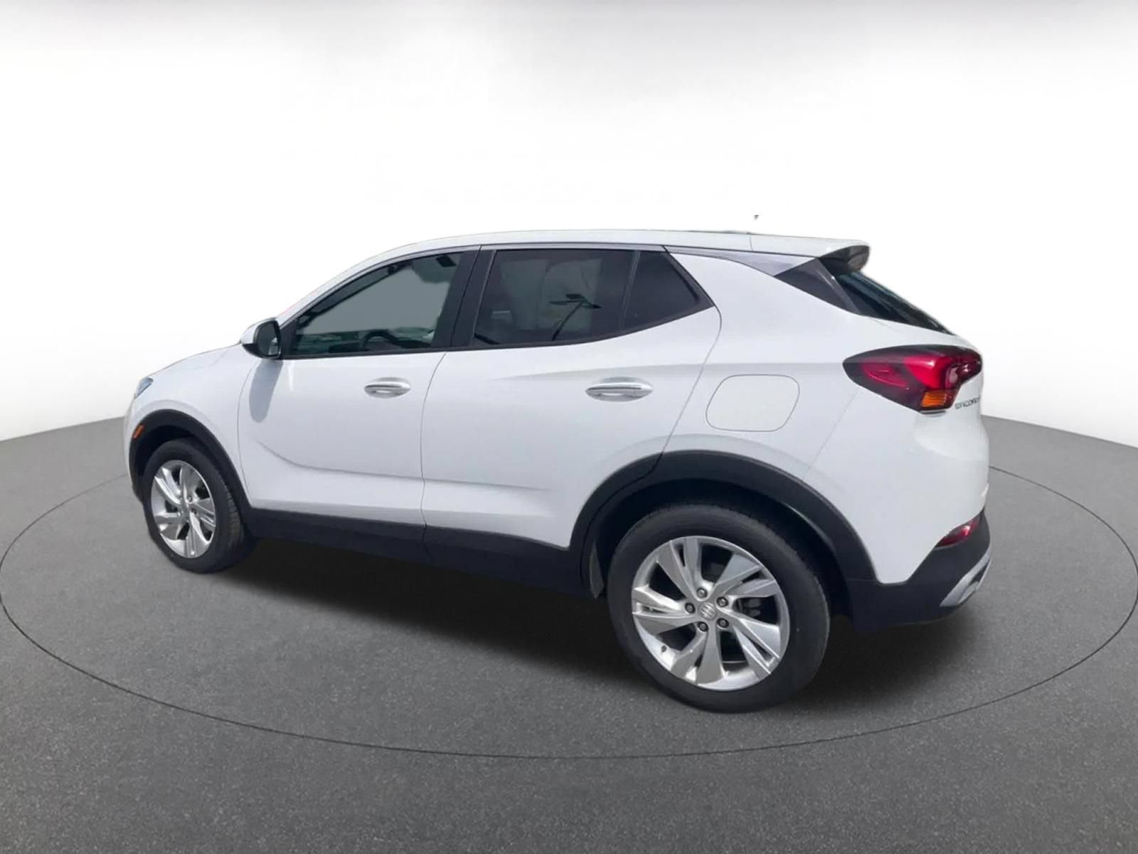 Used 2025 Buick Encore GX Preferred FWD image 10