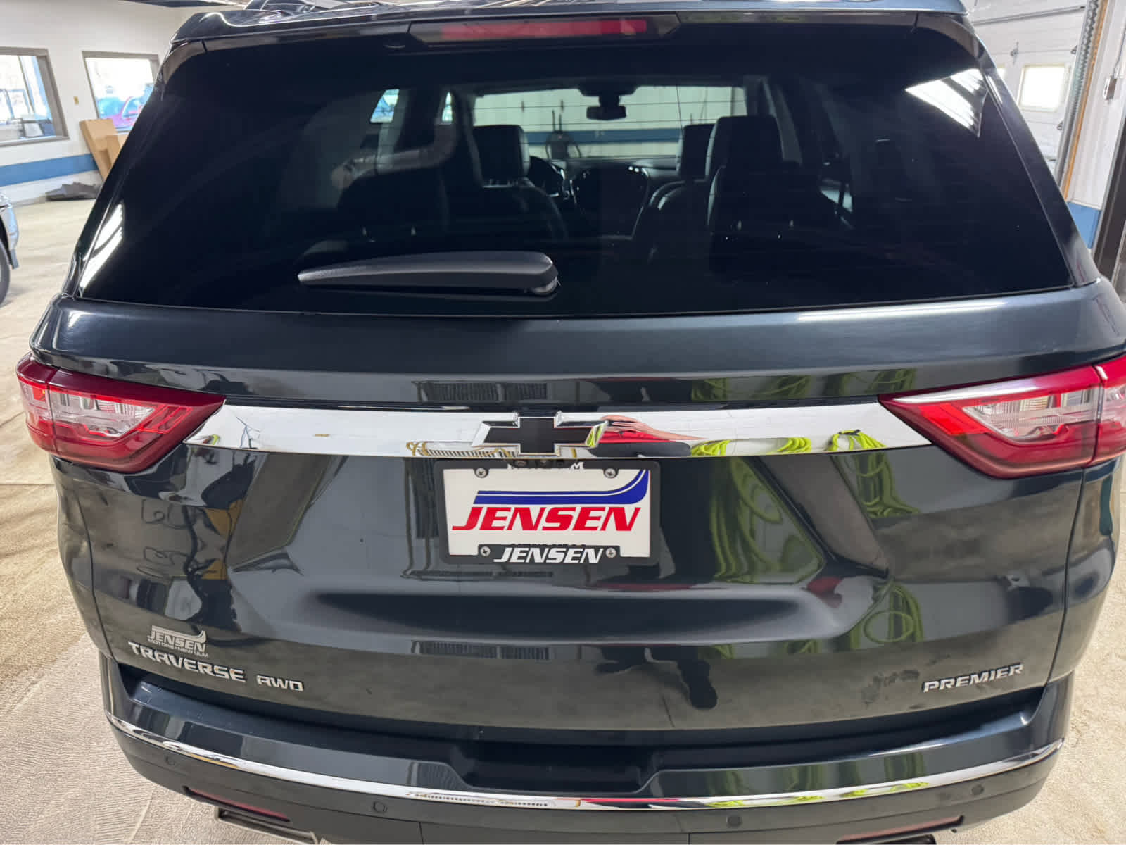 Used 2020 Chevrolet Traverse Premier image 5