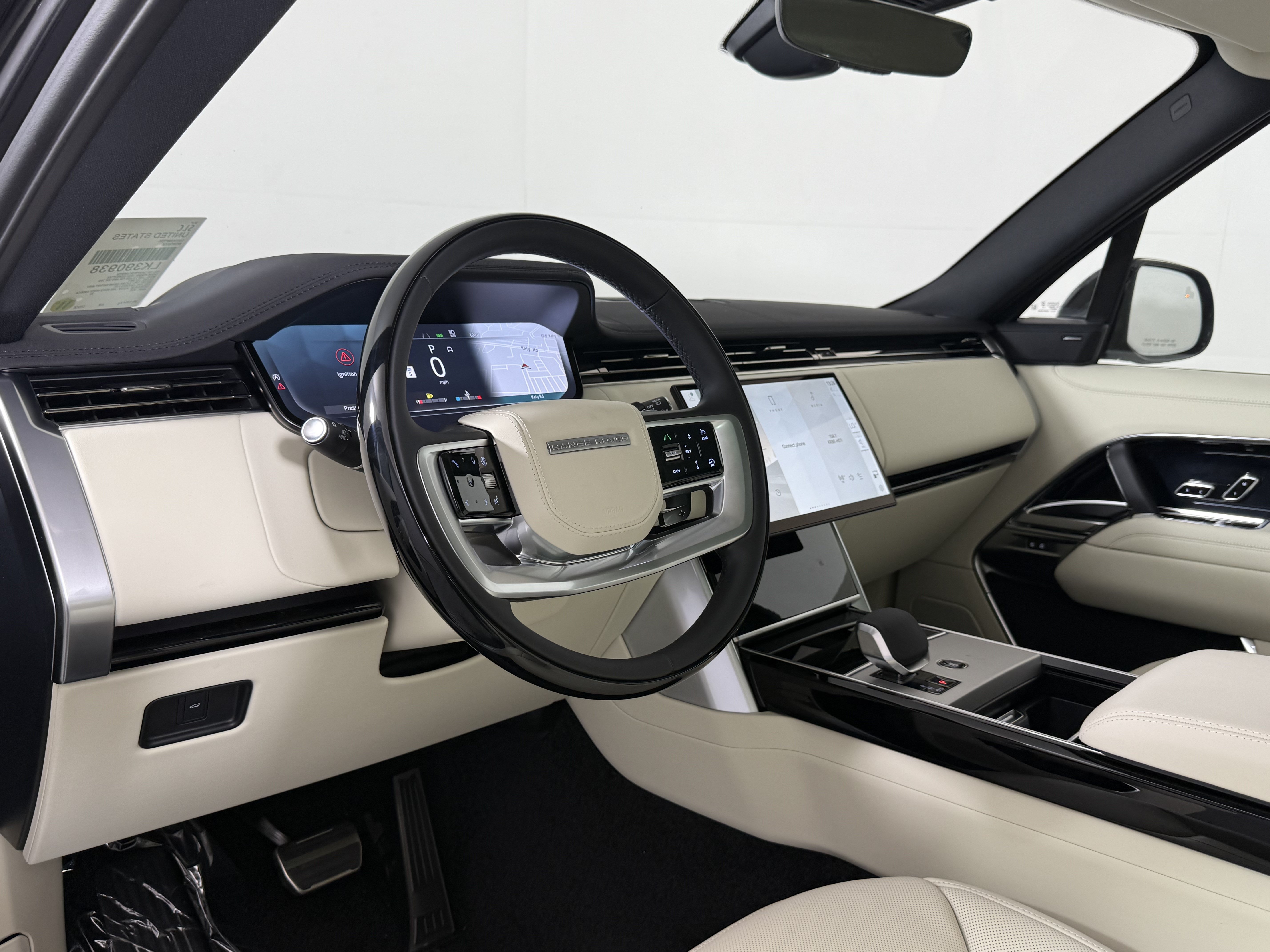 New 2026 Land Rover Range Rover SE AWD/4WD image 4
