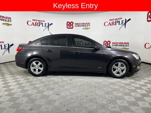 Used 2014 Chevrolet Cruze LT w/ RS Package image 9