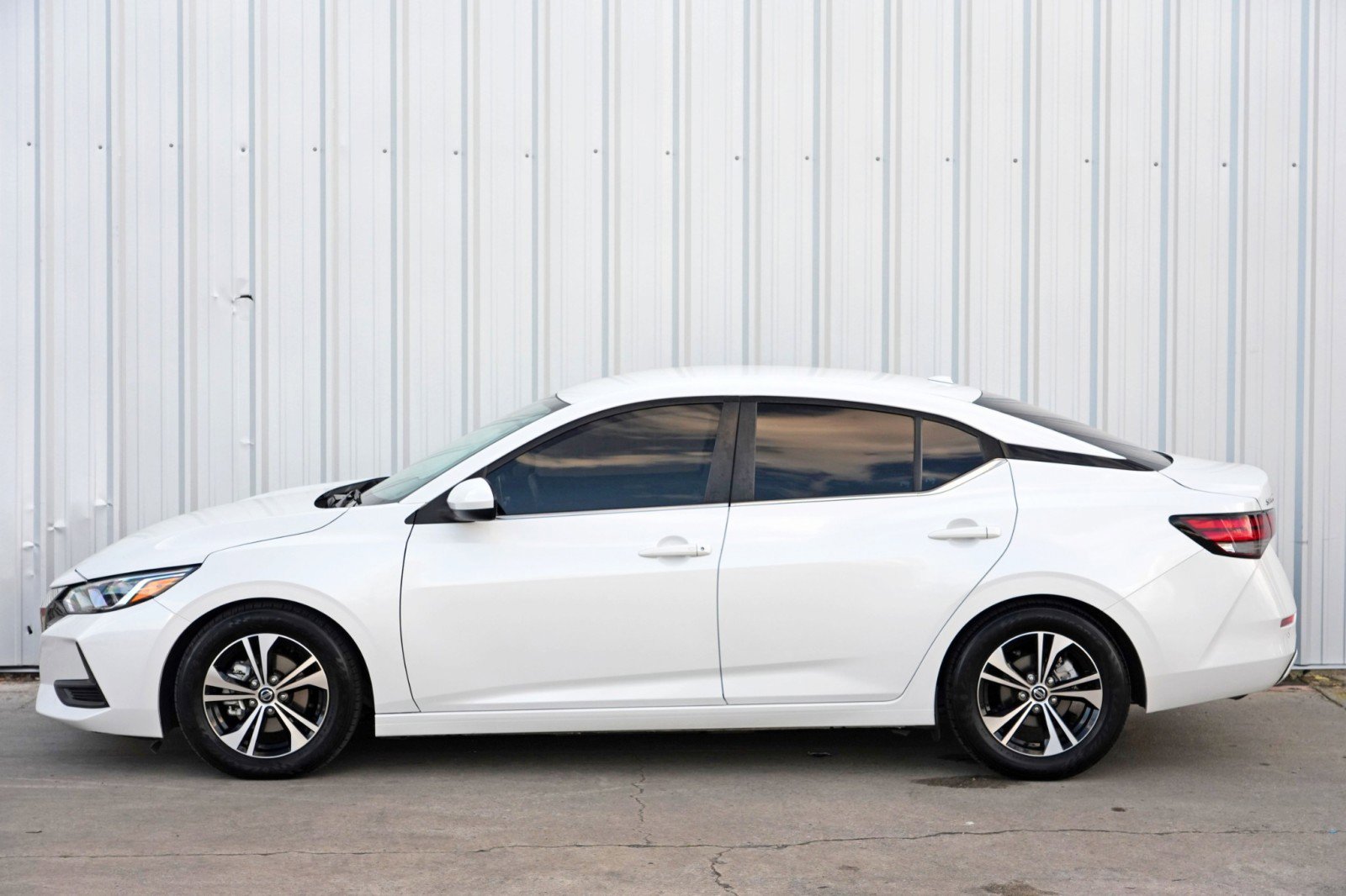 Used 2023 Nissan Sentra SV image 41