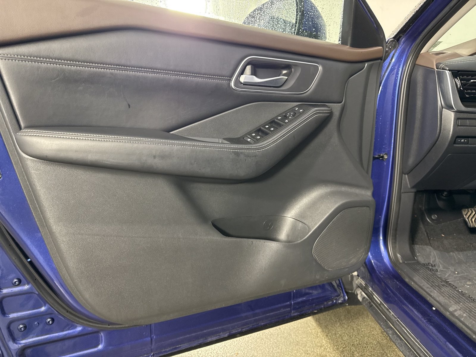 Used 2021 Nissan Rogue SV w/ Premium Package AWD/4WD image 20