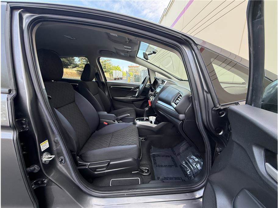 Used 2016 Honda Fit LX image 23