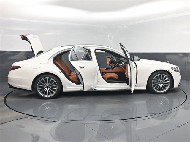 Used 2022 Mercedes-Benz S 500 S 500 image 63