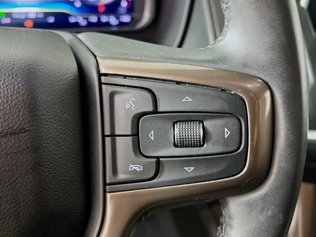 Used 2023 Chevrolet Suburban High Country image 36