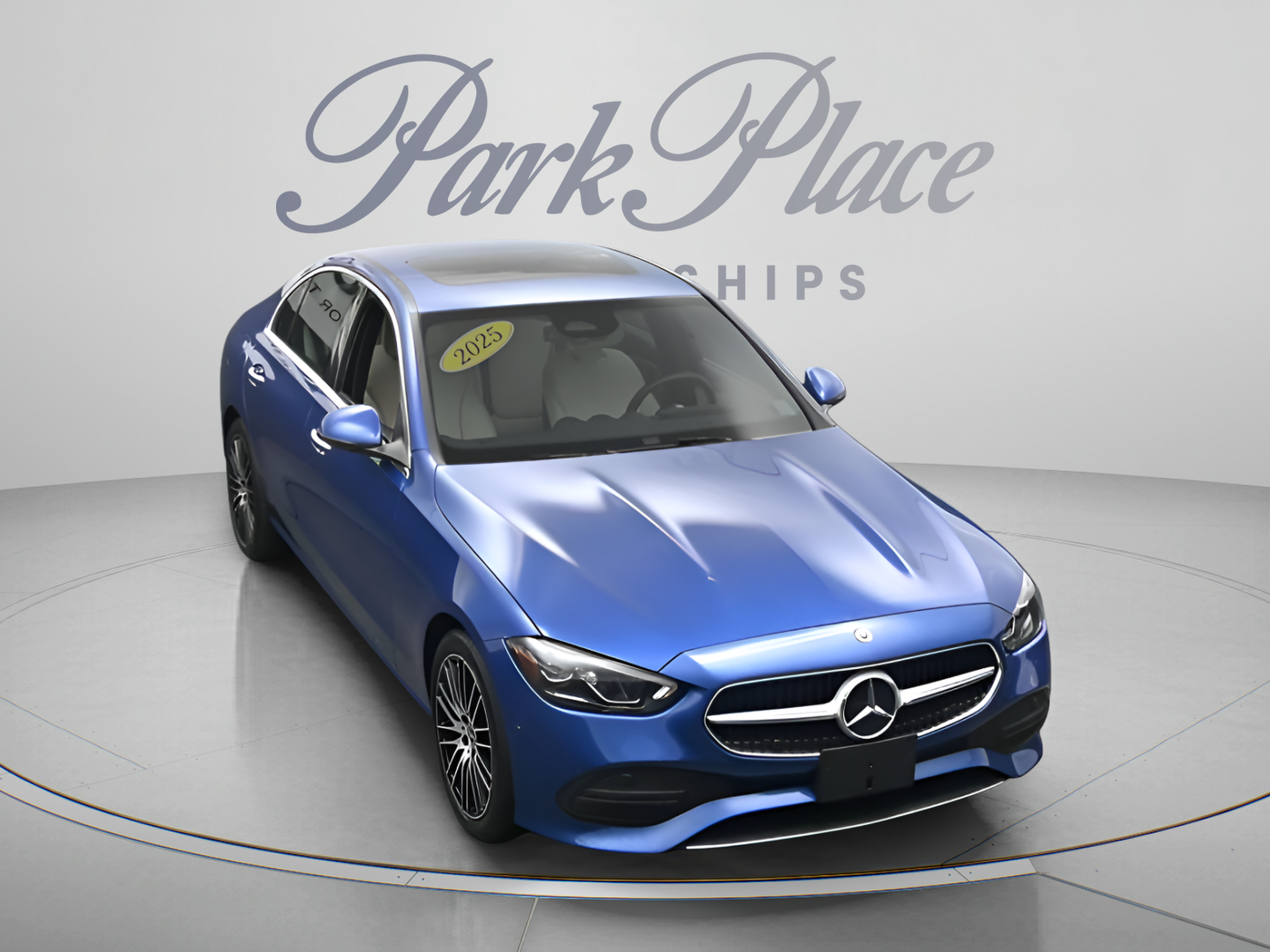 Used 2025 Mercedes-Benz C 300 Sedan image 26