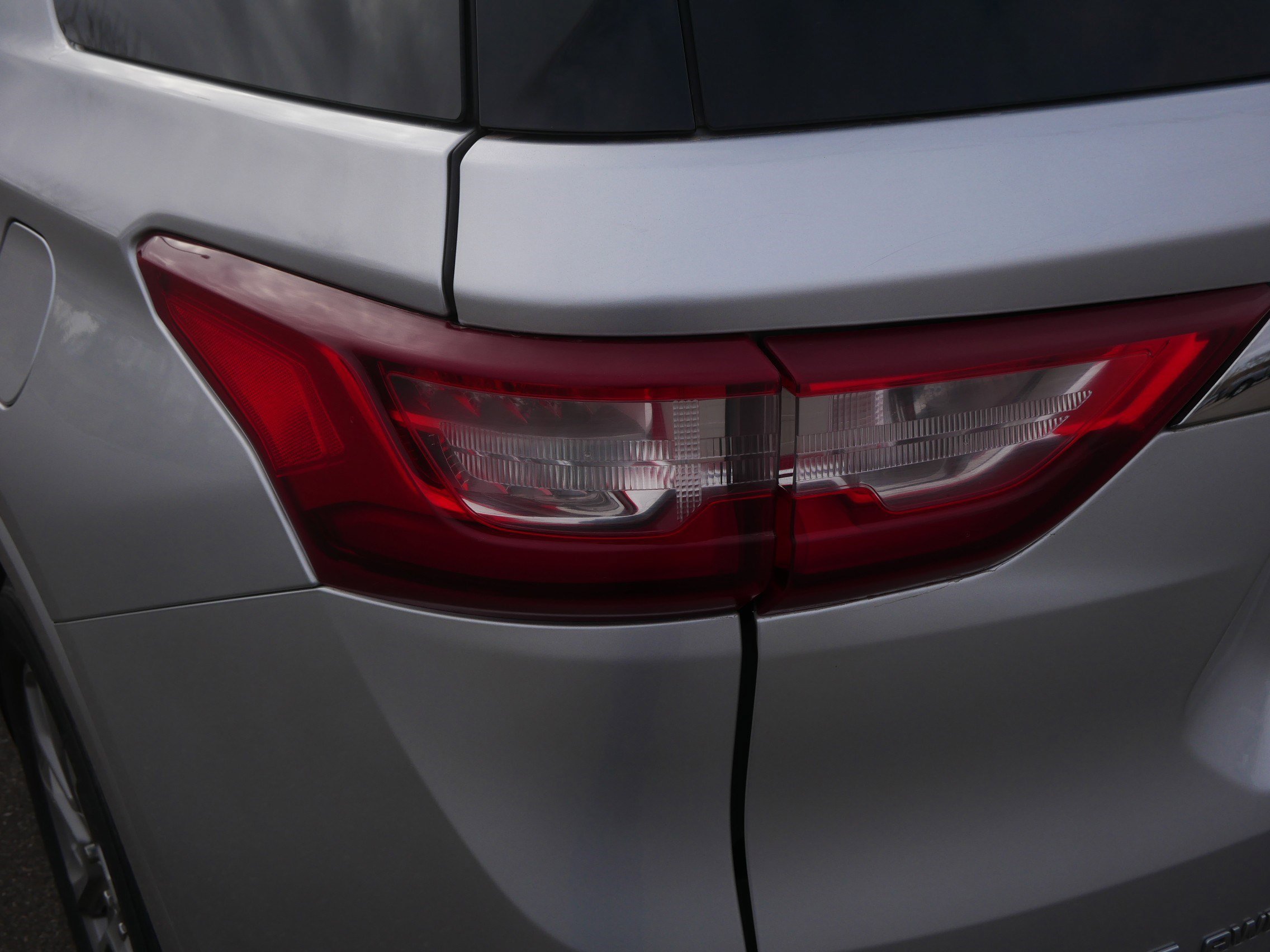 Used 2019 Chevrolet Traverse Premier AWD/4WD image 17