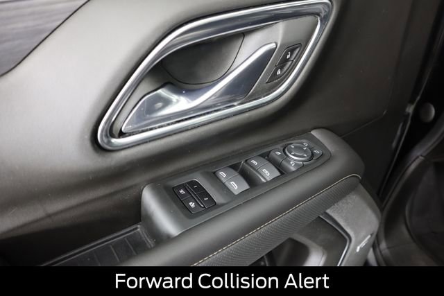 Used 2021 GMC Yukon XL SLT w/ SLT Premium Package image 37