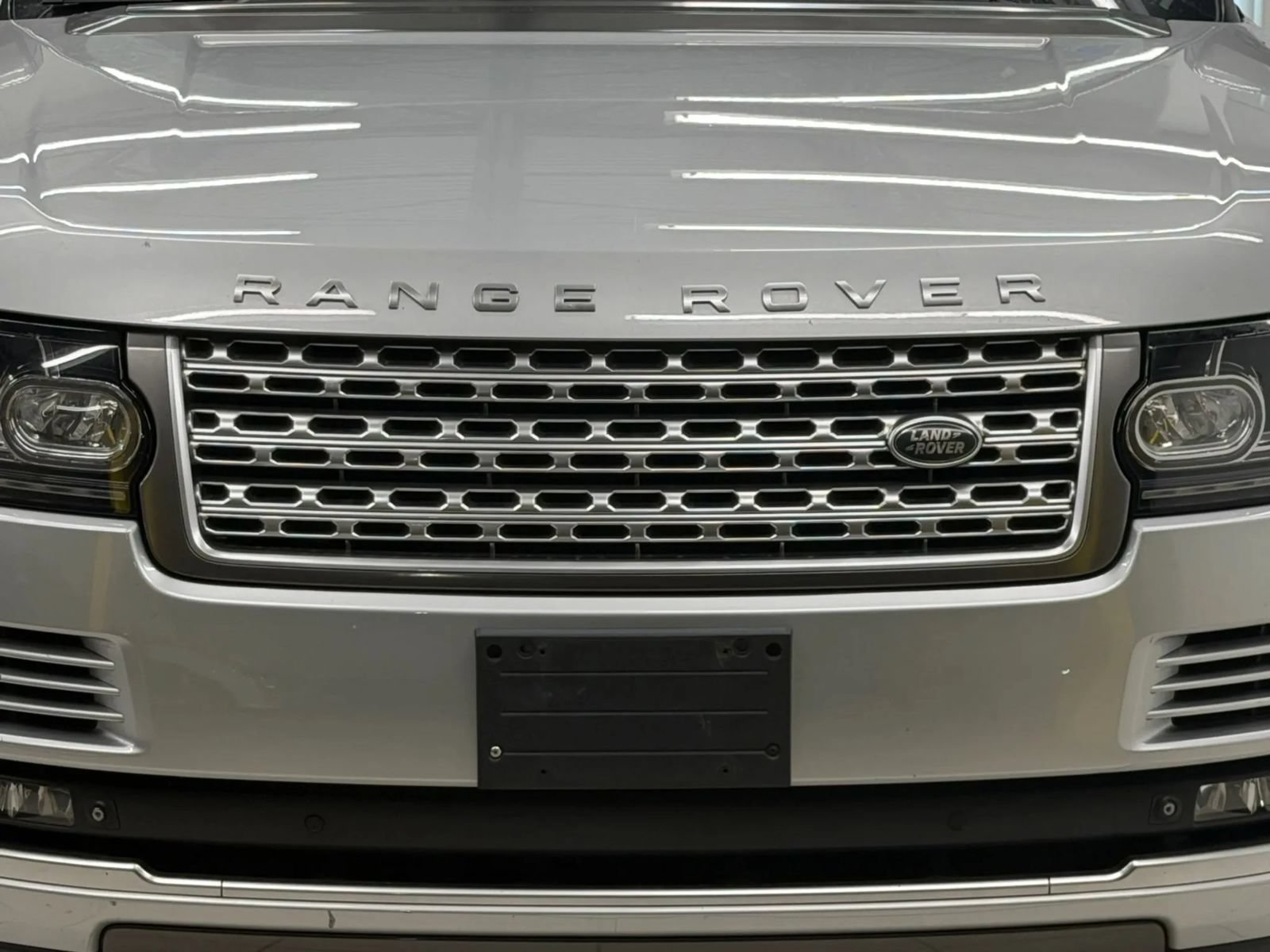 Used 2015 Land Rover Range Rover Supercharged AWD/4WD image 5