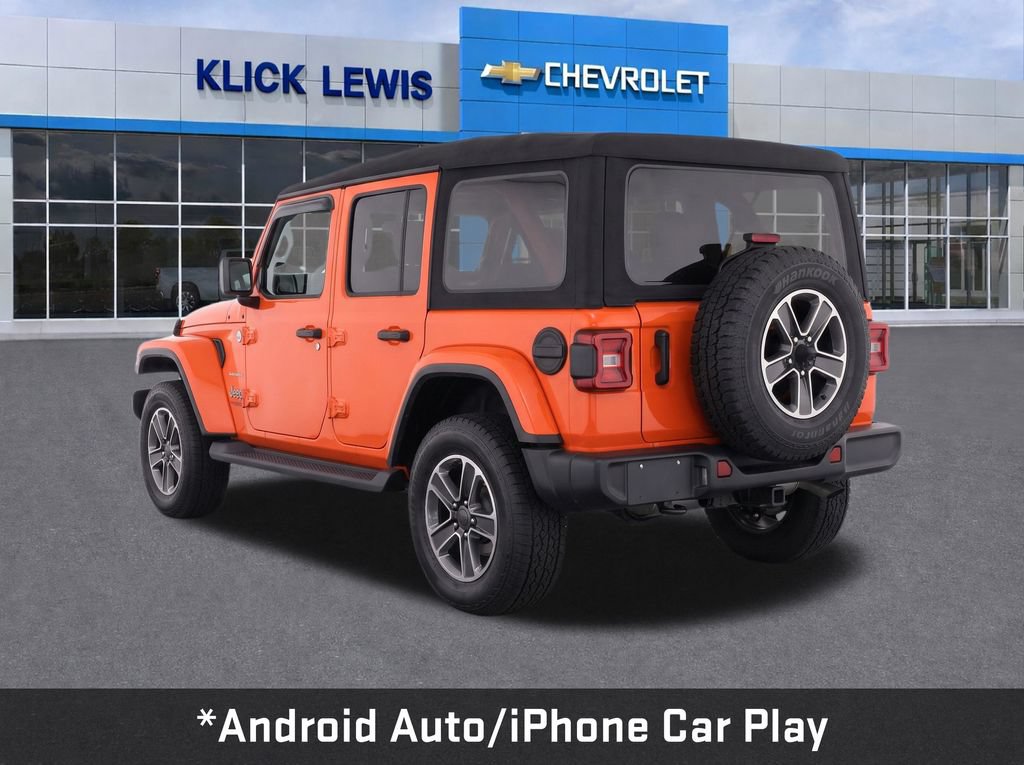 Used 2018 Jeep Wrangler Unlimited Sahara AWD/4WD image 5
