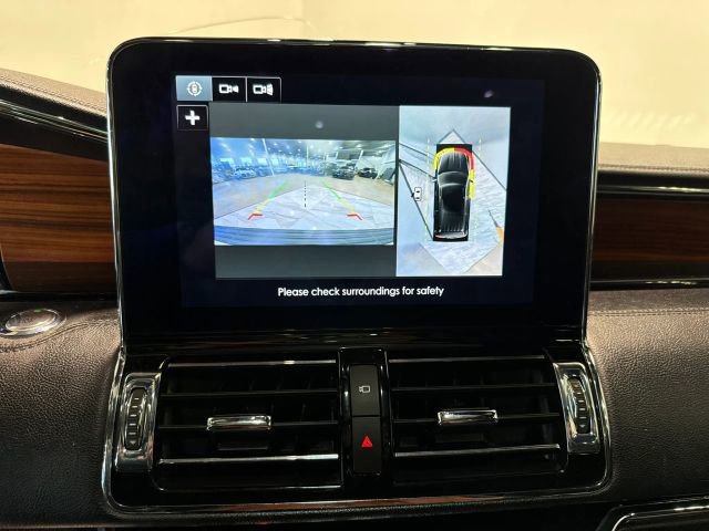 Used 2018 Lincoln Navigator Select w/ Technology Package RWD image 21