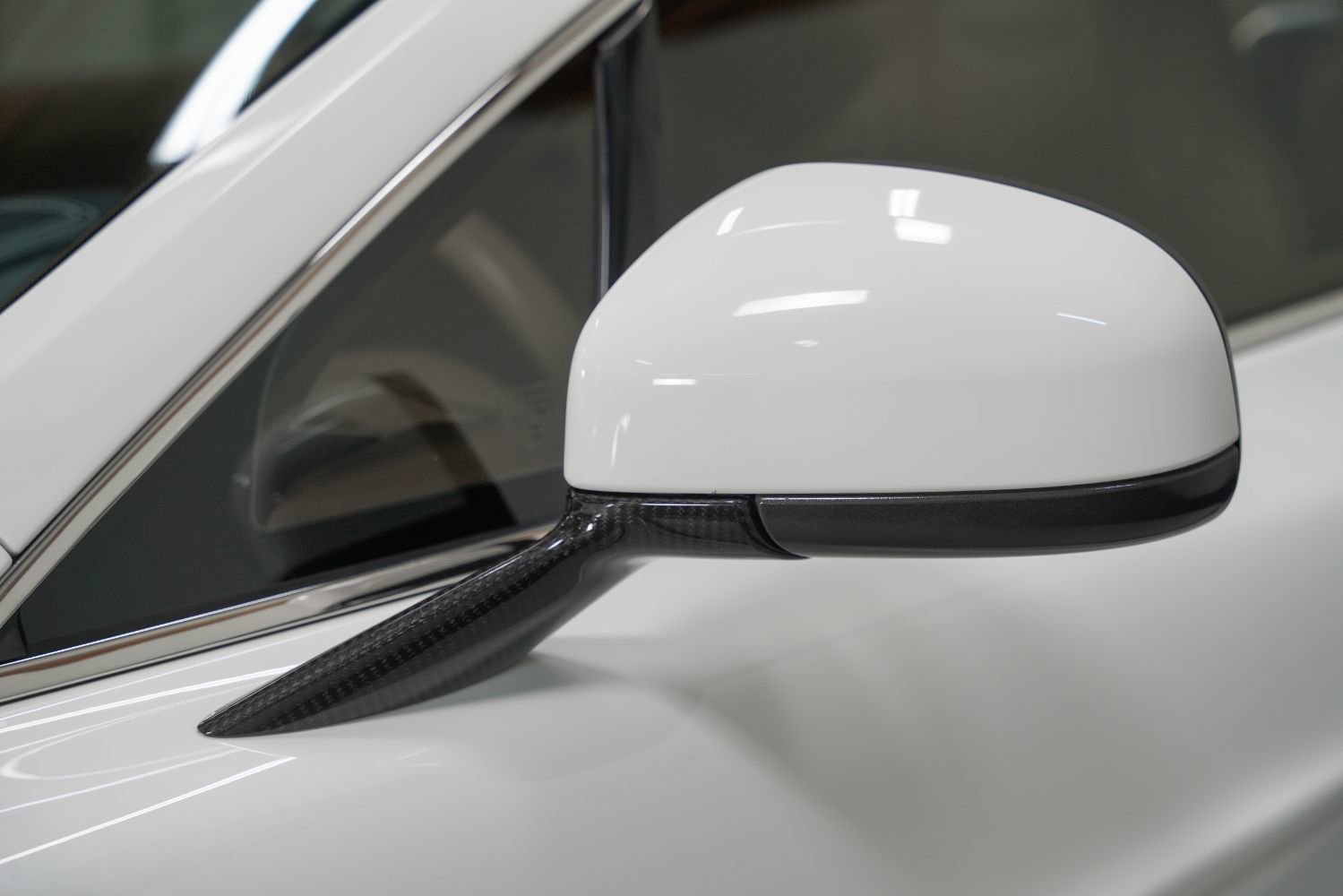 Used 2014 Aston Martin Vanquish Coupe image 15