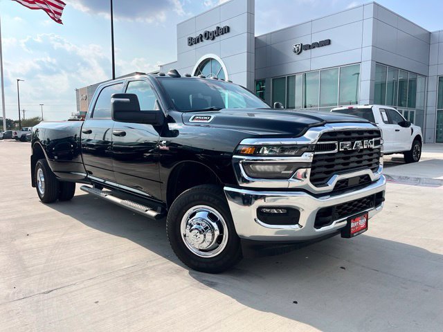 New 2027 RAM 3500 Tradesman AWD/4WD image 1