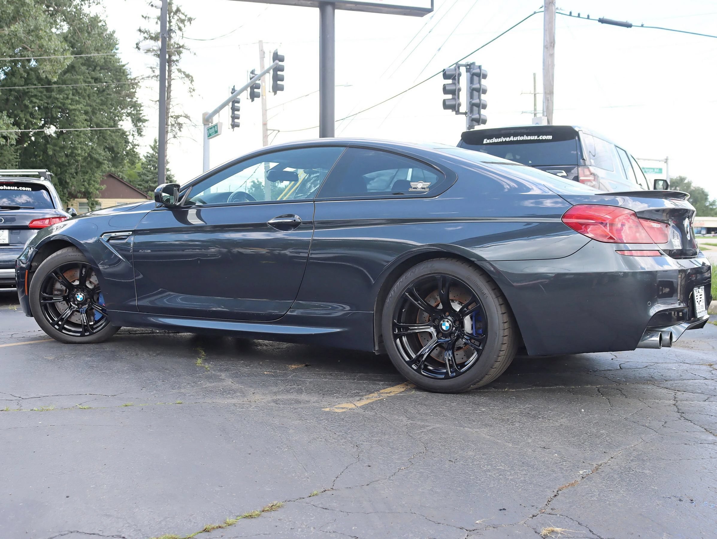 Used 2017 BMW M6 Coupe RWD image 12