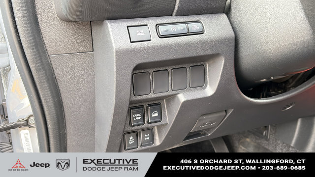 Used 2023 Nissan Frontier PRO-4X w/ Tow Package AWD/4WD image 13