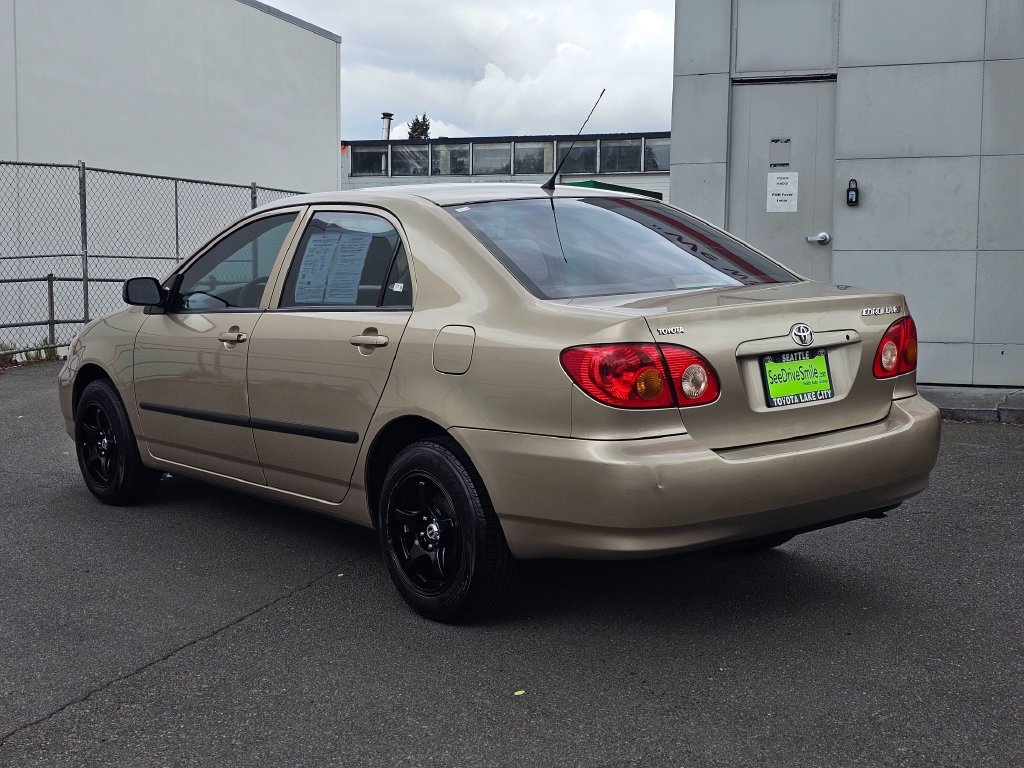 Used 2004 Toyota Corolla CE w/ Preferred Accessory Pkg FWD image 5
