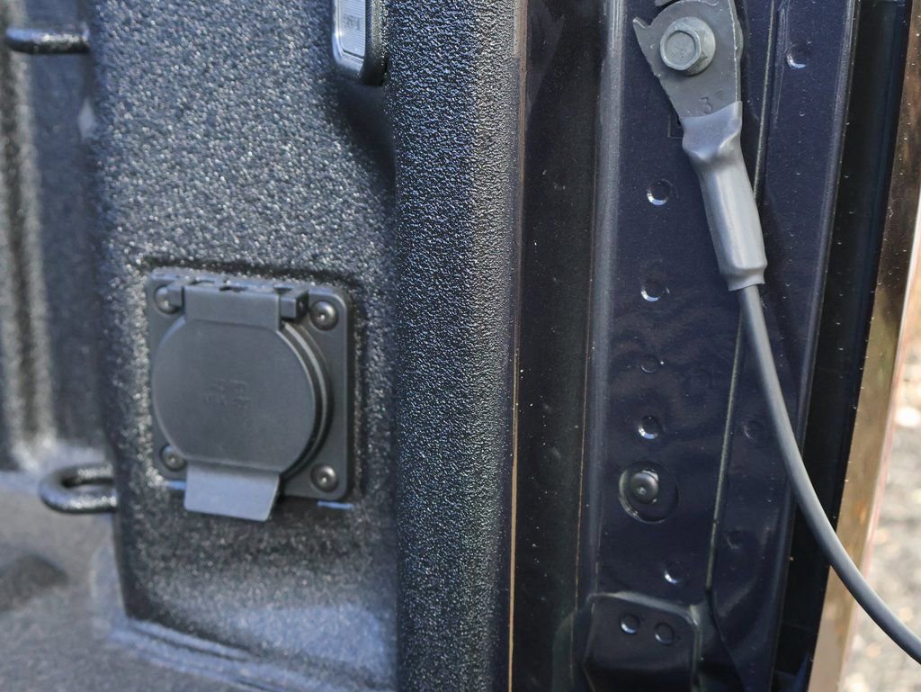 New 2026 GMC Sierra 2500 Denali w/ Denali Reserve Package image 17