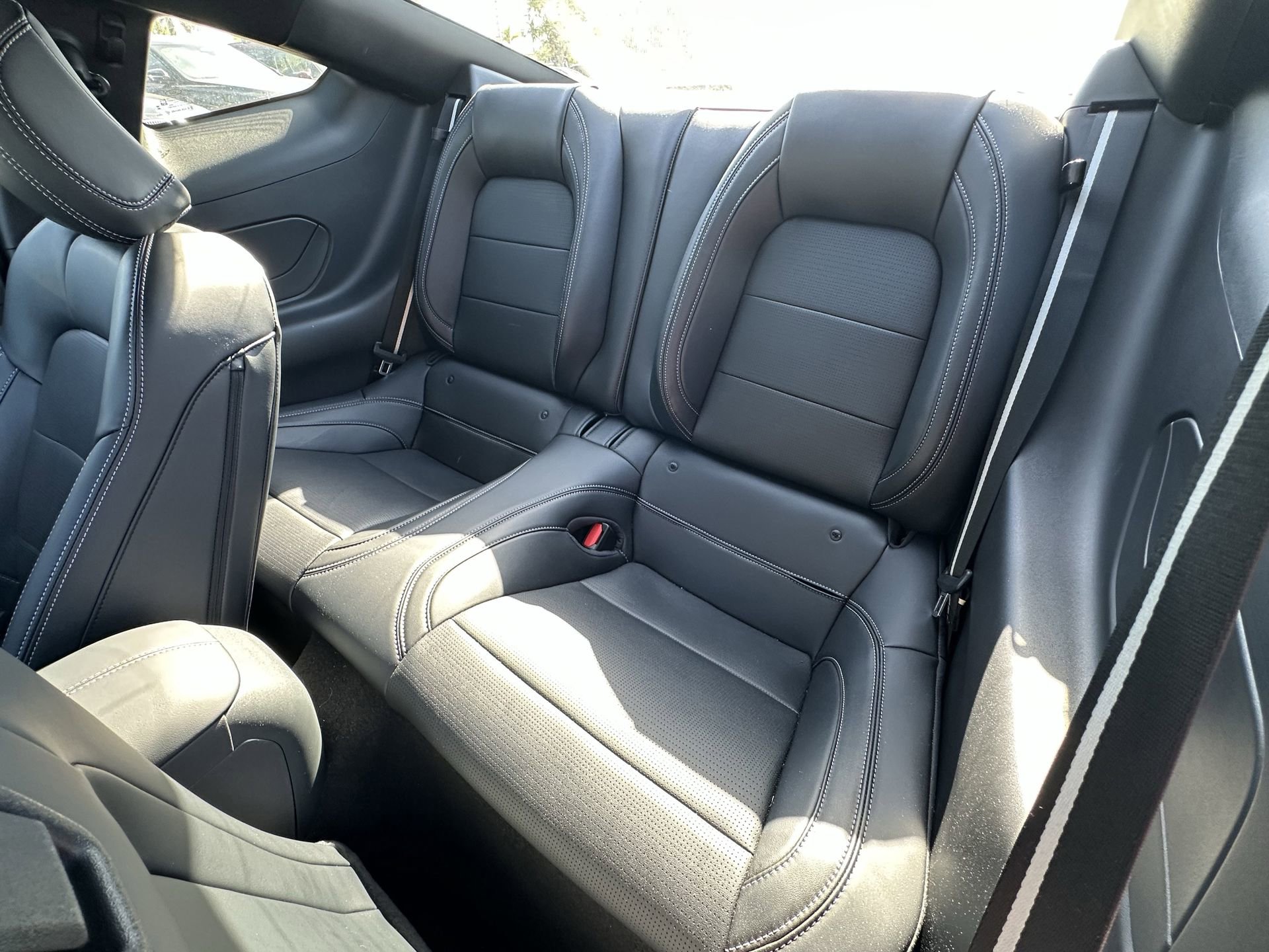 Used 2025 Ford Mustang GT Premium RWD image 27