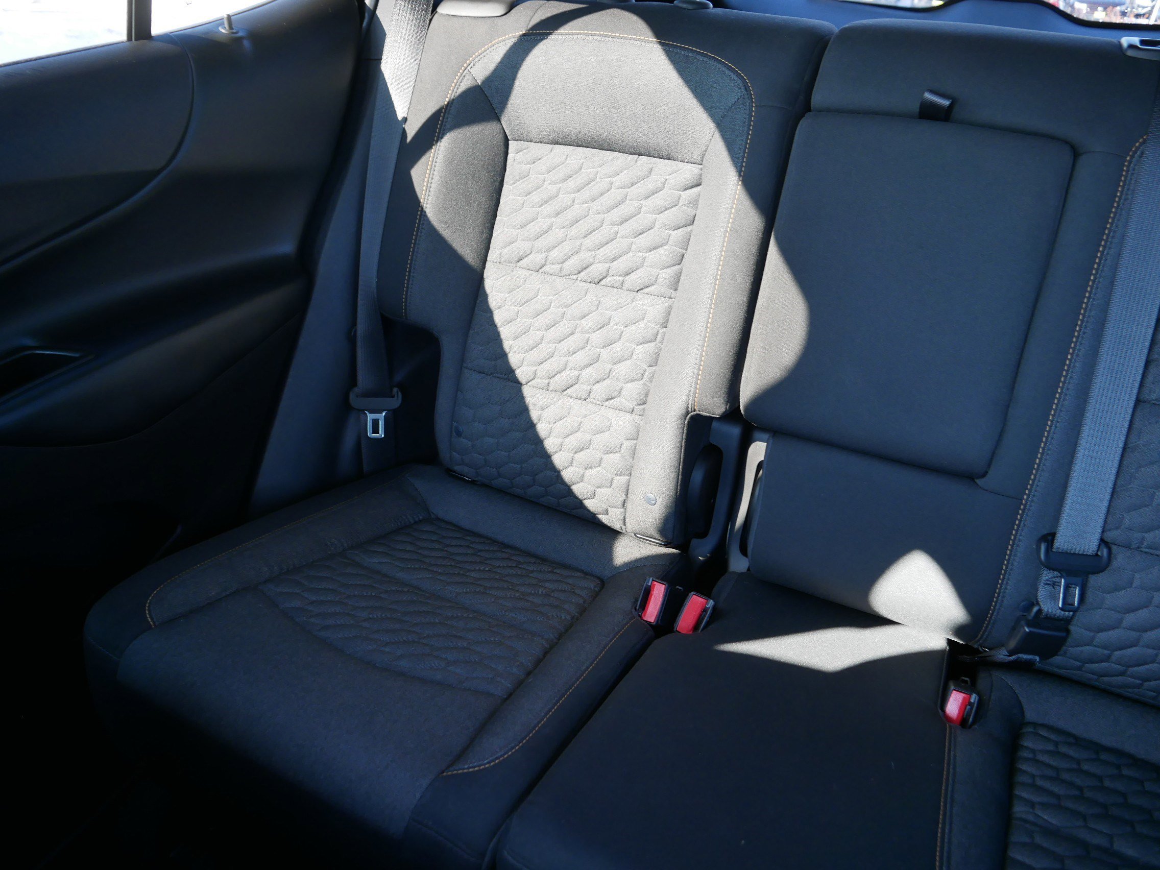 Used 2019 Chevrolet Equinox LT AWD/4WD image 12