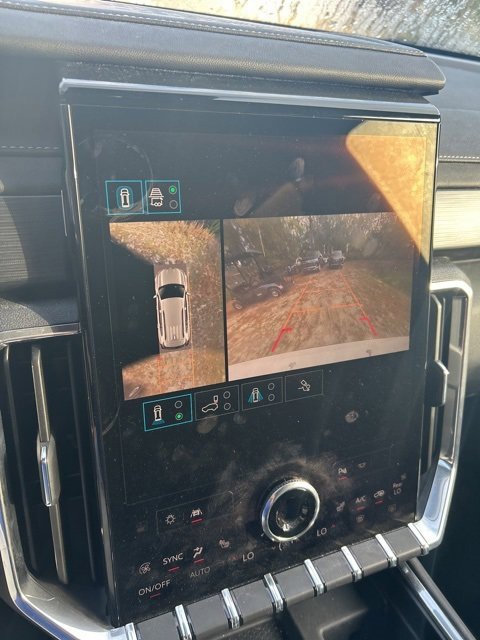 Certified 2025 GMC Acadia Elevation image 11