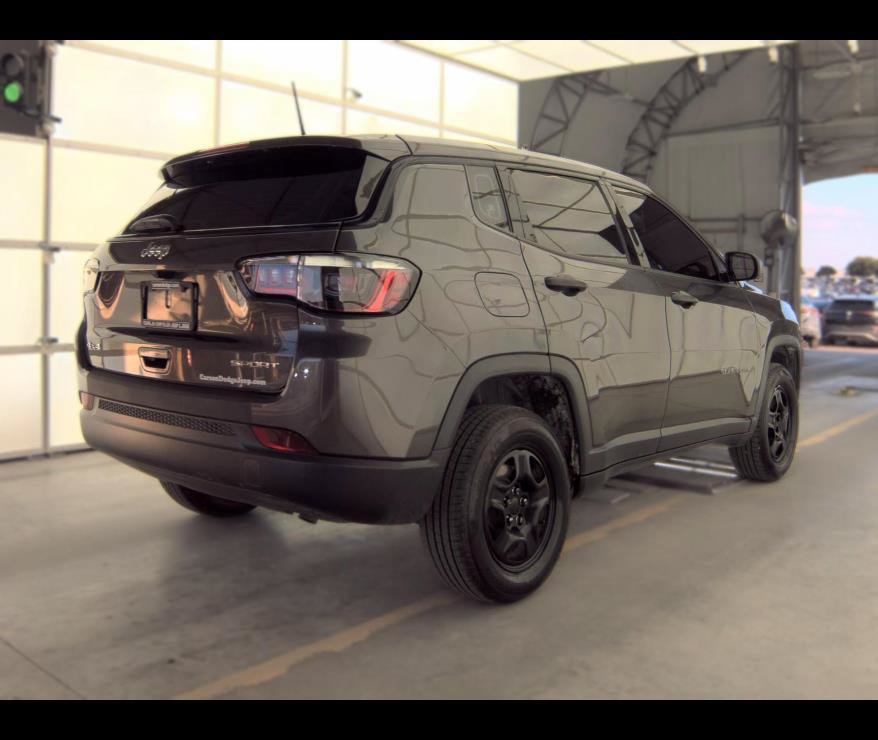 Used 2021 Jeep Compass Sport AWD/4WD image 9