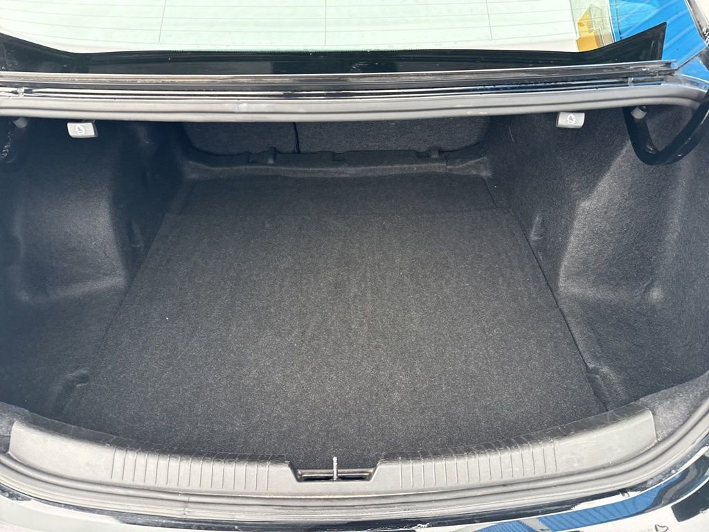 Used 2024 Chevrolet Malibu LT image 30