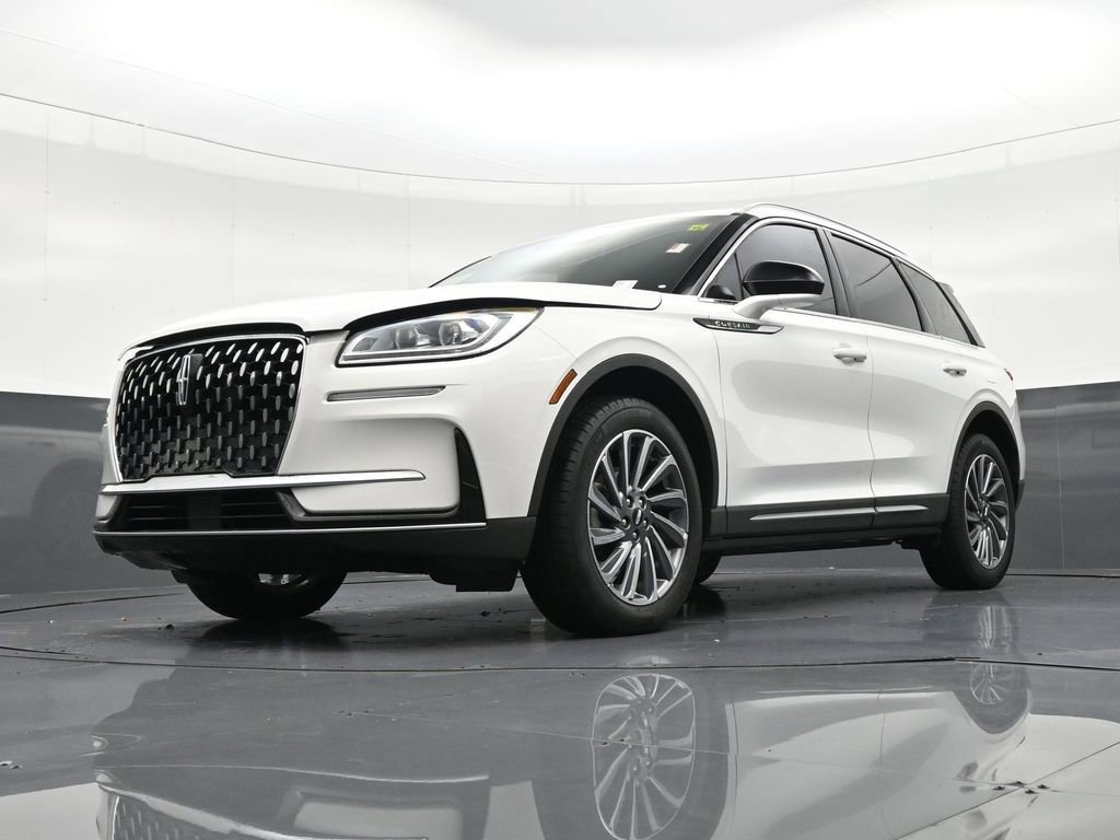 Used 2023 Lincoln Corsair Reserve image 22